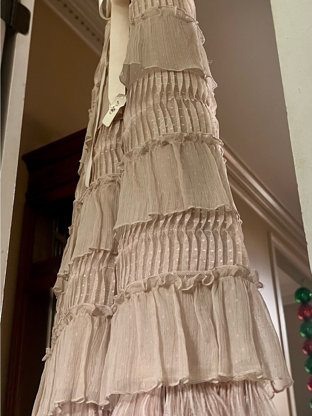 vintage BCBGMAXAZRIA strapless tiered ruffle cocktail dress